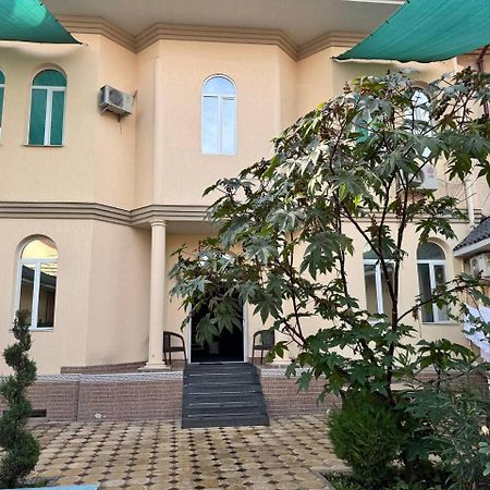 Rahat Inn Hotel ทาชเคนต์ ภายนอก รูปภาพ