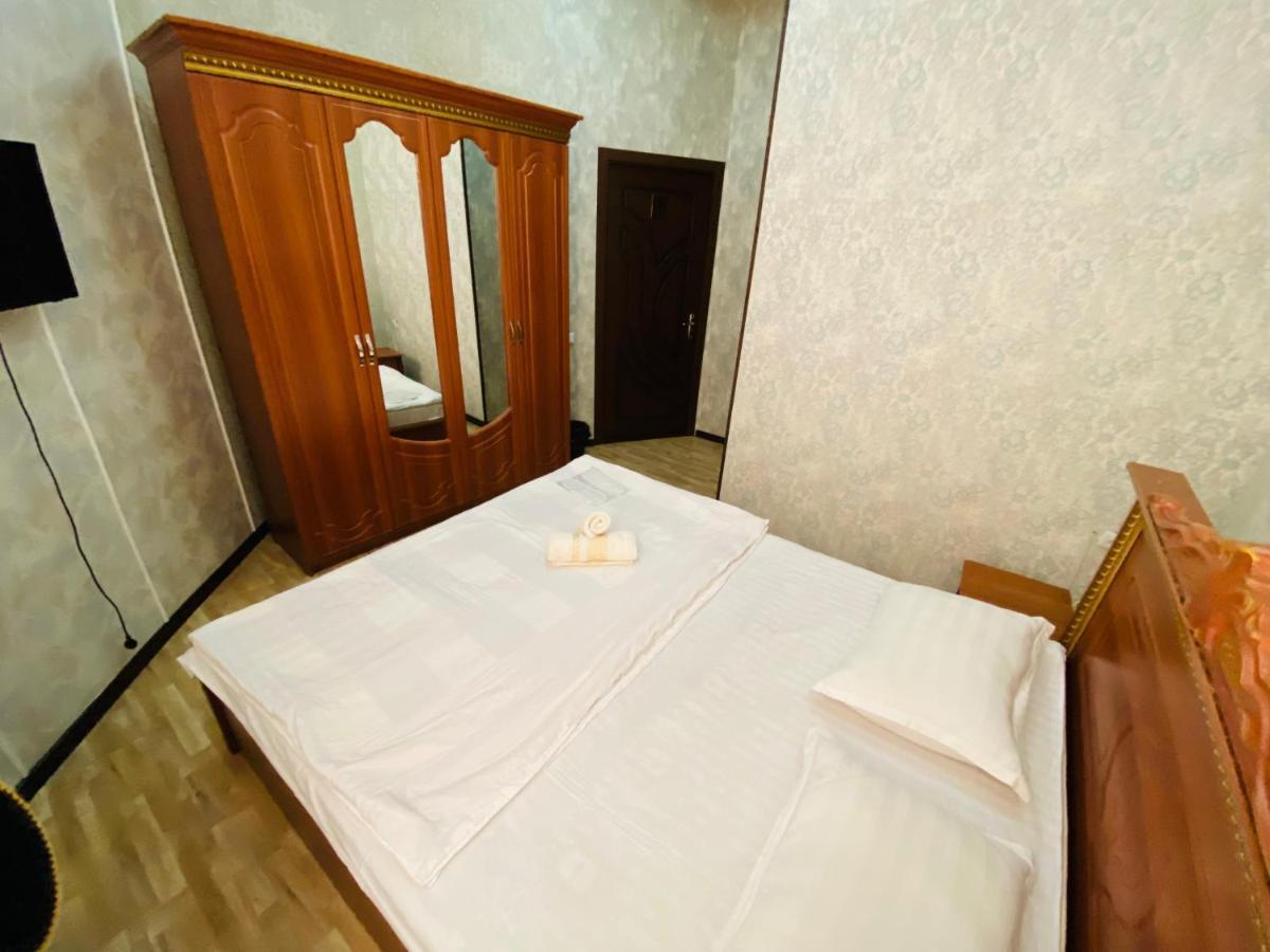 Rahat Inn Hotel ทาชเคนต์ ภายนอก รูปภาพ