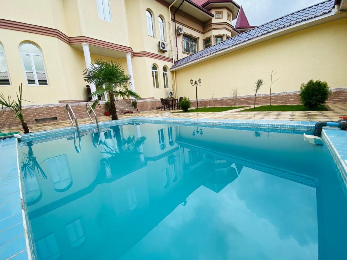 Rahat Inn Hotel ทาชเคนต์ ภายนอก รูปภาพ