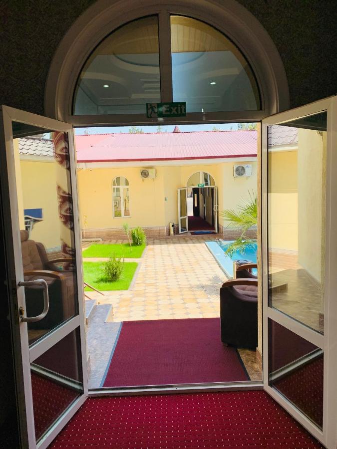 Rahat Inn Hotel ทาชเคนต์ ภายนอก รูปภาพ