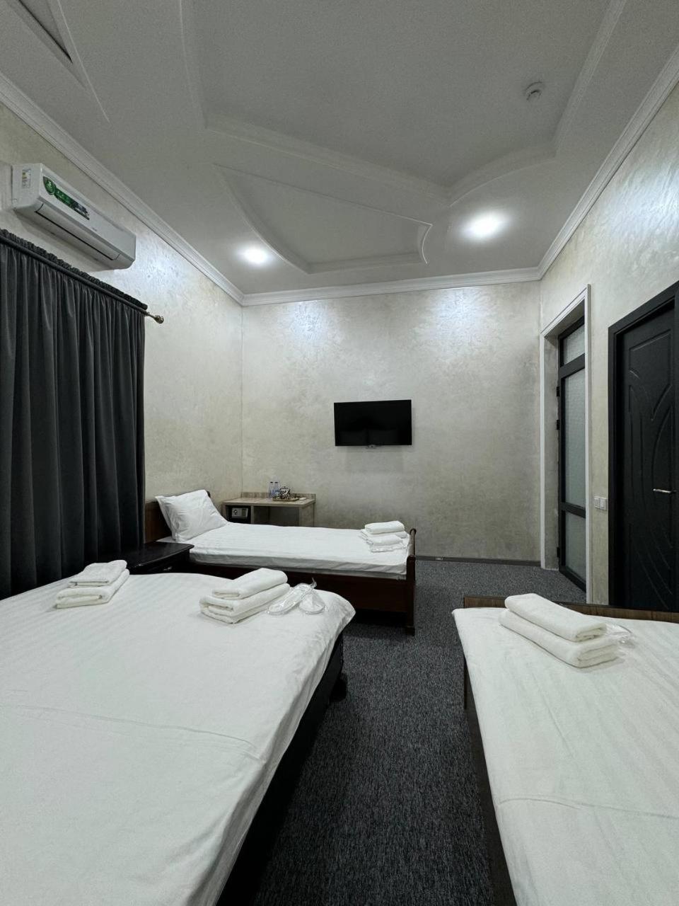 Rahat Inn Hotel ทาชเคนต์ ภายนอก รูปภาพ