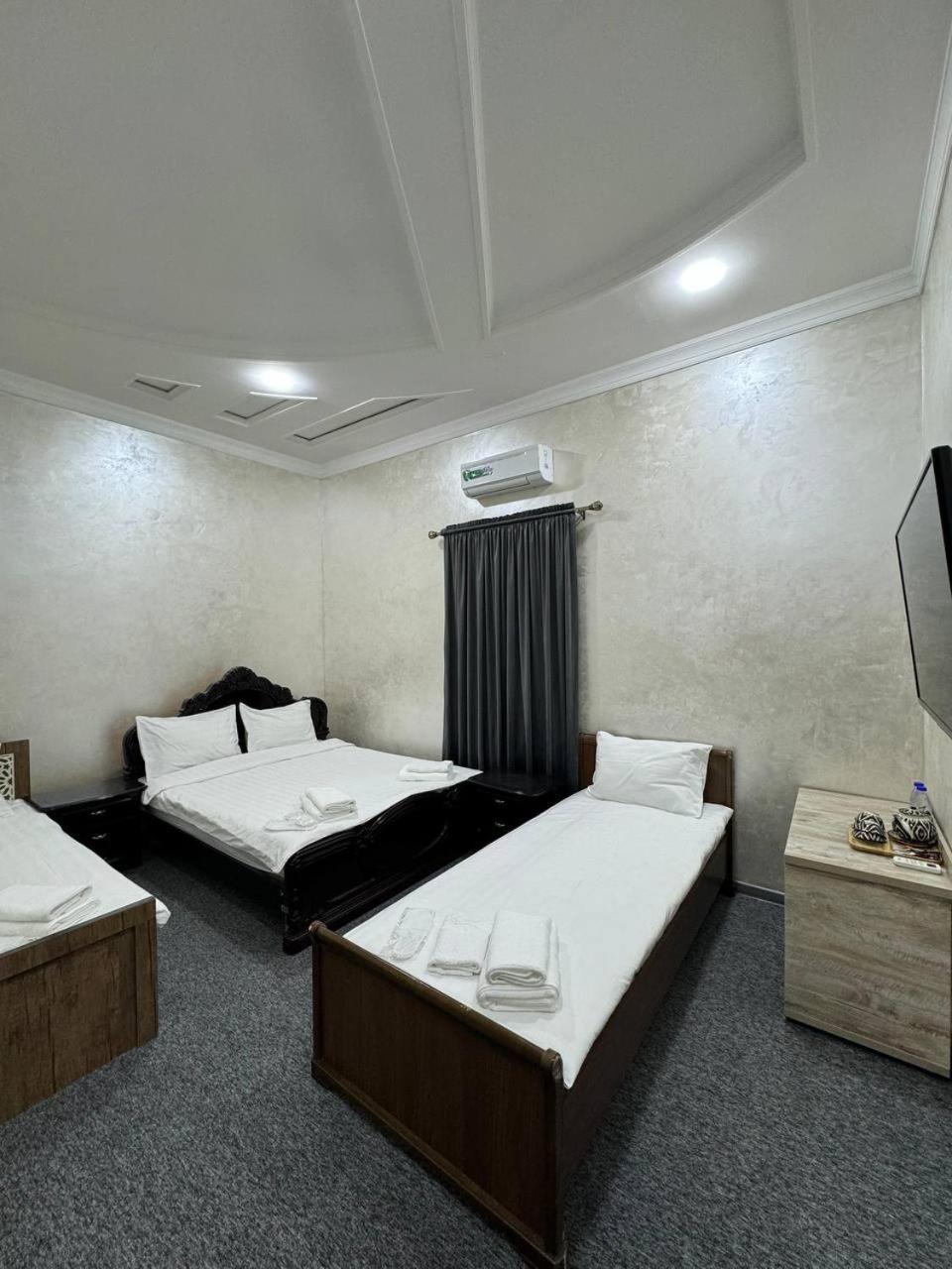Rahat Inn Hotel ทาชเคนต์ ภายนอก รูปภาพ