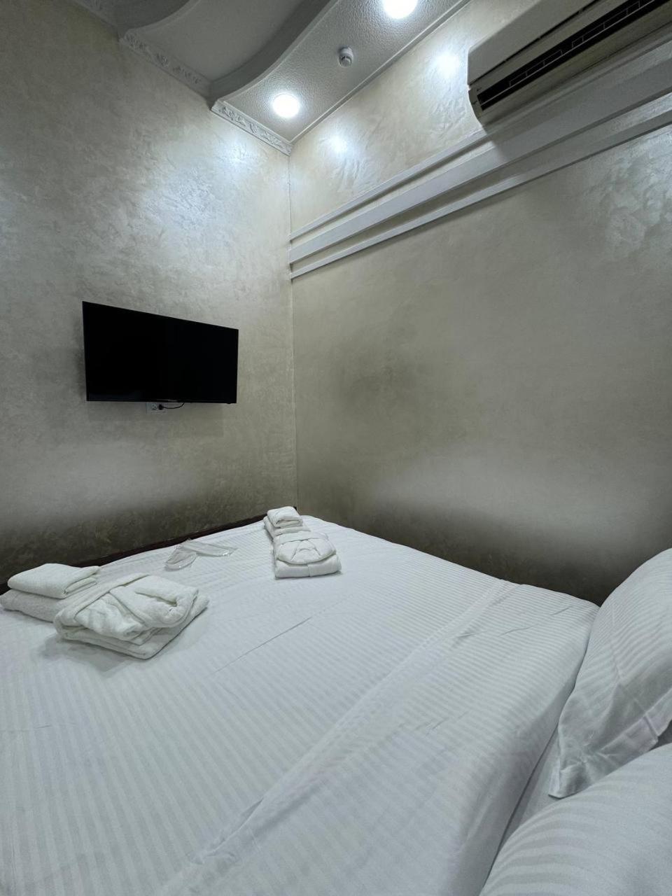 Rahat Inn Hotel ทาชเคนต์ ภายนอก รูปภาพ