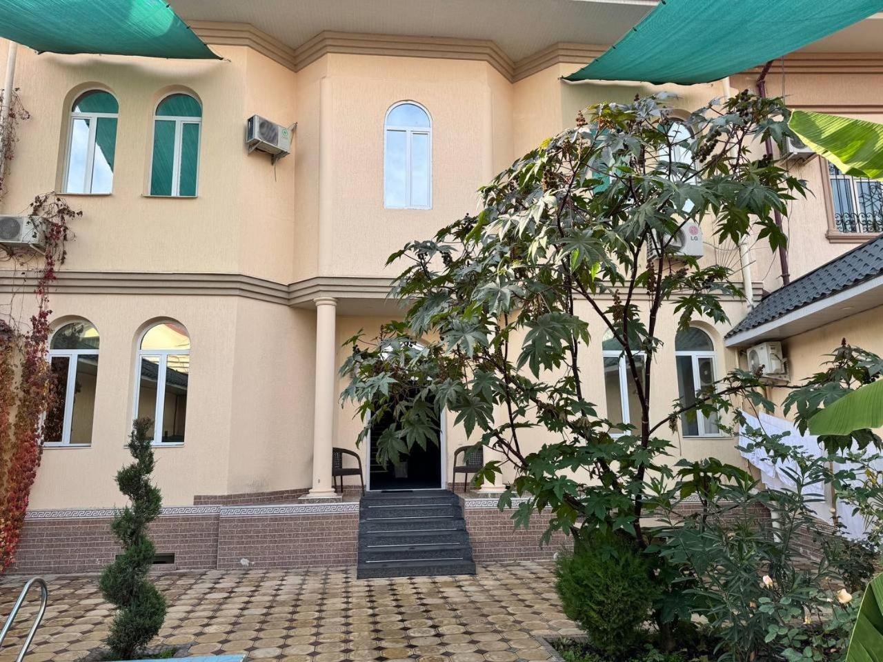 Rahat Inn Hotel ทาชเคนต์ ภายนอก รูปภาพ